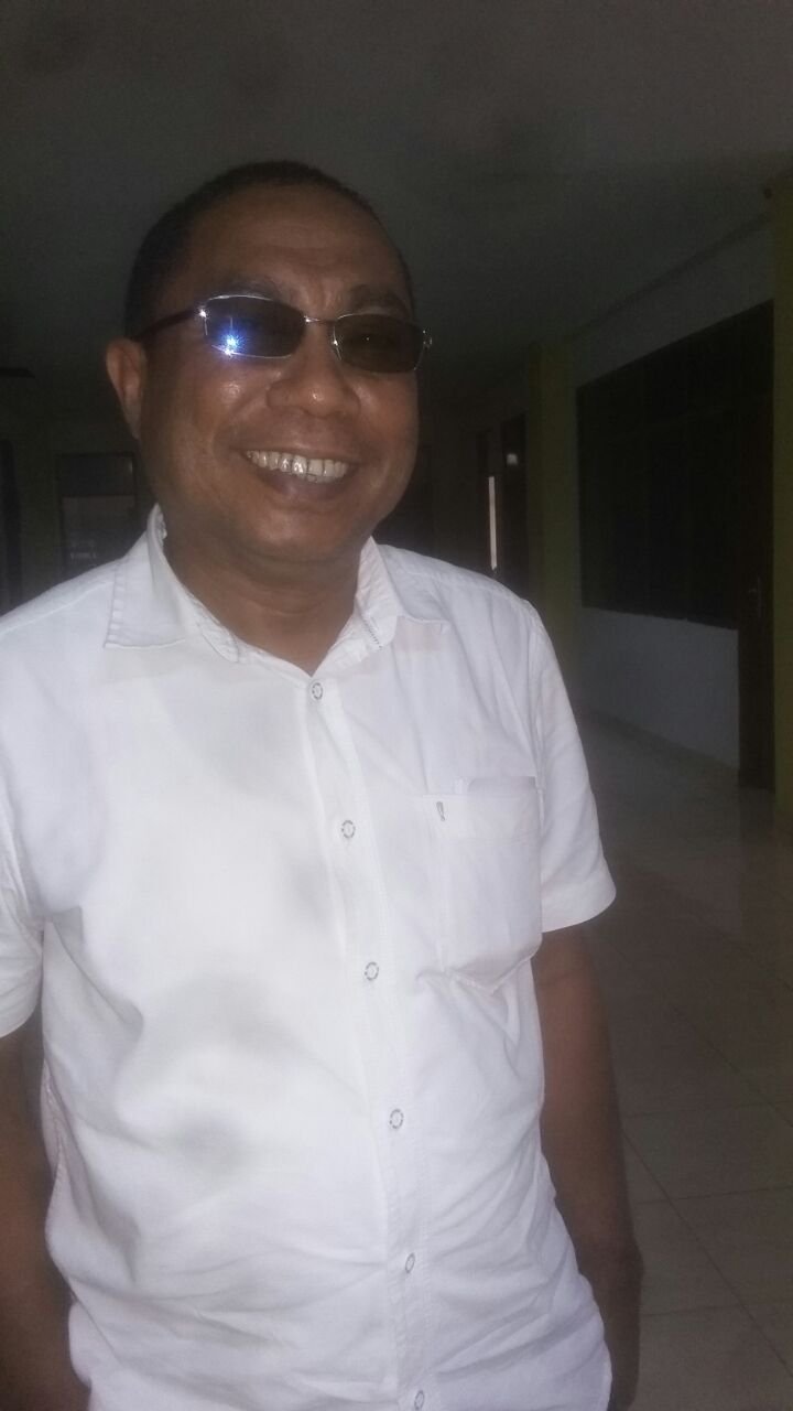 Anggota Komisi B DPRD Kabupaten Manokwari, Romer Tapilatu Romer Tapilatu Soroti Perparkiran
