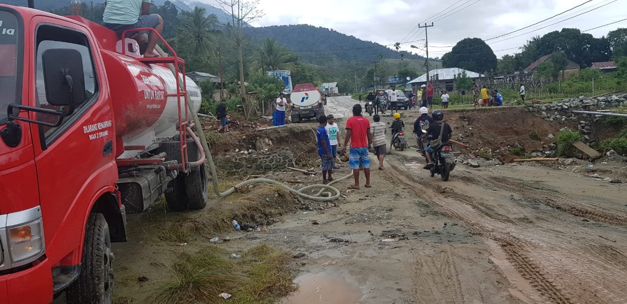PT Pertamina MOR VIII mengaktifkan pangkalan tanggap darurat minyak tanah bagi korban banjir bandang Sentani Pangkalan Minyak tanah