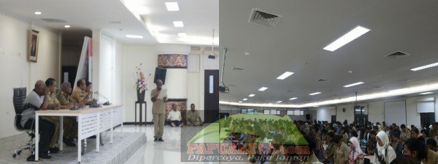 Pertemuan guru-guru SMA dan SMK dengan Gubernur Papua Barat