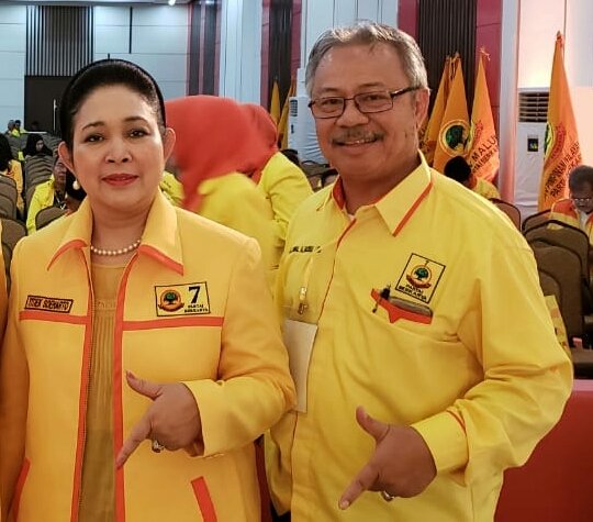 Caleg DPR RI asal Partai Berkarya, Zainal Arifin Hasibuan (kanan) Mbak Titiek Soeharto Zainal Arifin Hasibuan