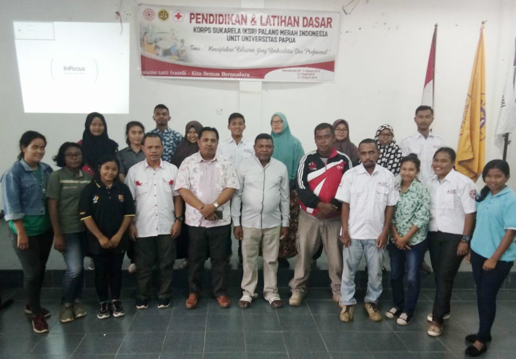 Penutupan Pendidikan dan Latihan Dasar Korps Sukarela (KSR) PMI Unit Universitas Papua KSR PMI Unipa