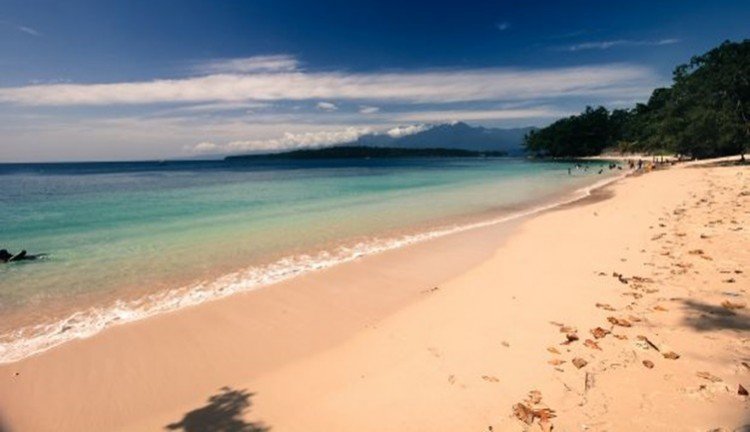 Pantai Pasir Putih Manokwari Pasir putih manokwari