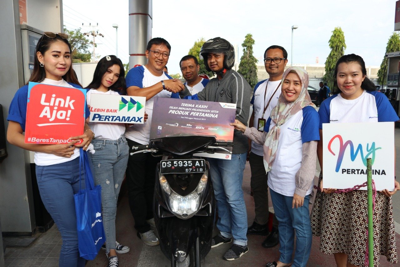 PT Pertamian MOR VIII menyapa pelanggan setia dalam rangka peringatan Hari Pelanggan Nasional 2019 di Jayapura