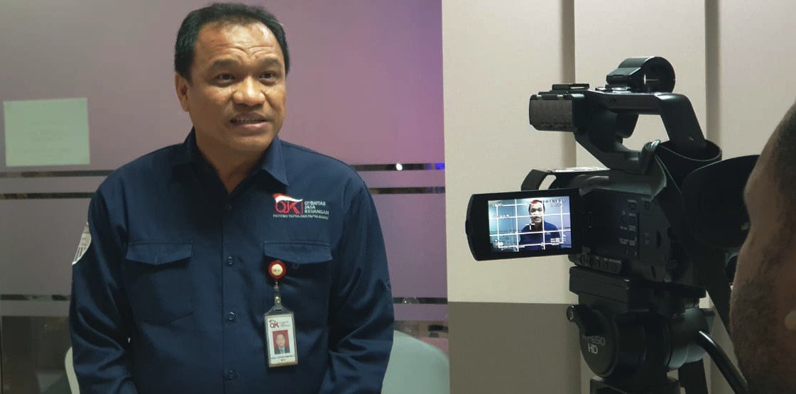 Kepala OJK Provinsi Papua dan Papua Barat, Adolf Fictor Tunggul Simanjuntak