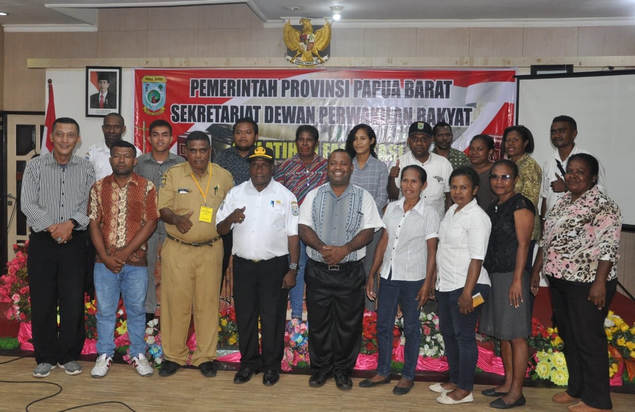 Pelatihan Penyusunan Rancangan Peraturan Daerah di lingkungan Setwan Papua Barat