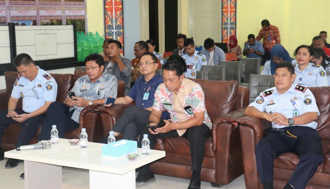 Suasana Teleconfrence