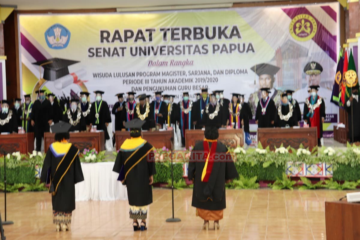 Wisuda daring yang digelar Unipa. Sebanyak 349 yang terdiri atas wisudawan dan wisudawati mengikuti kegiatan ini