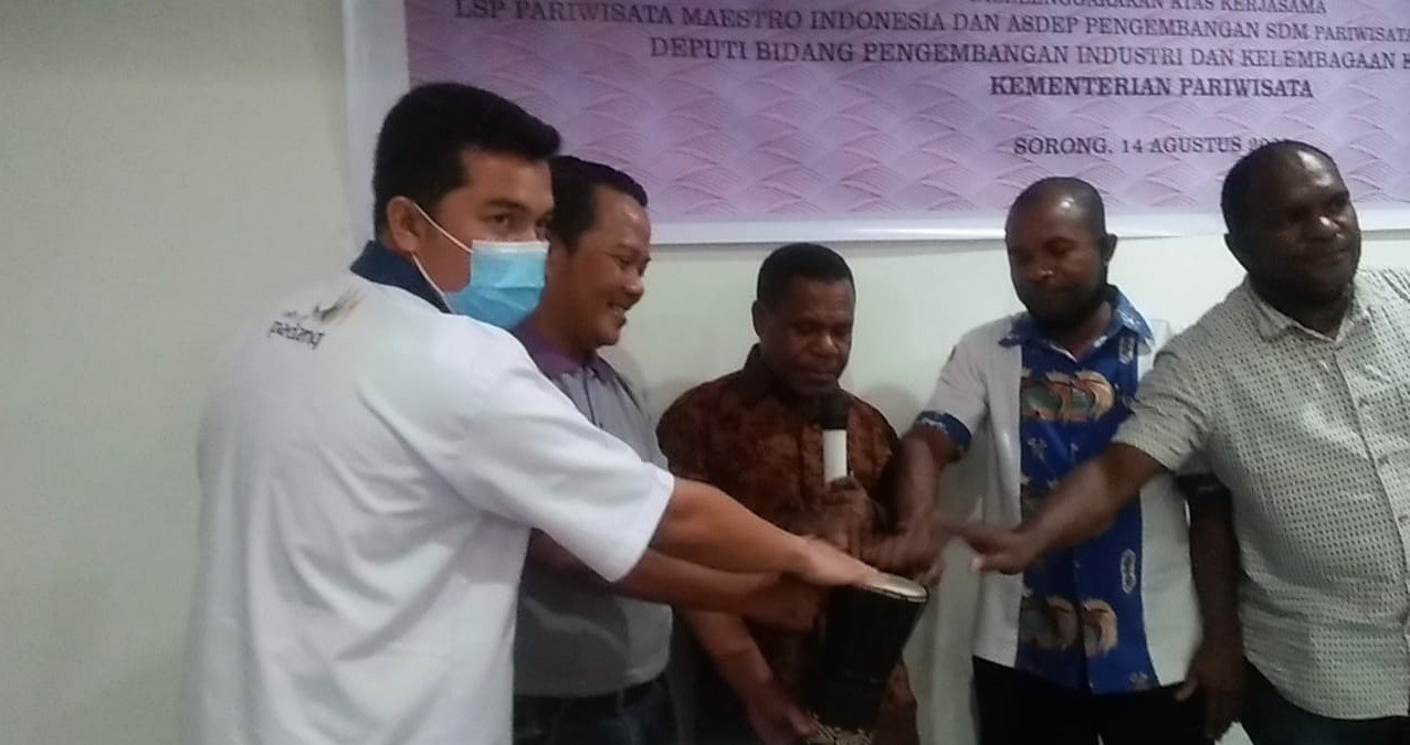 Pembukaan kegiatan Uji Kompentensi Kepemanduan.
