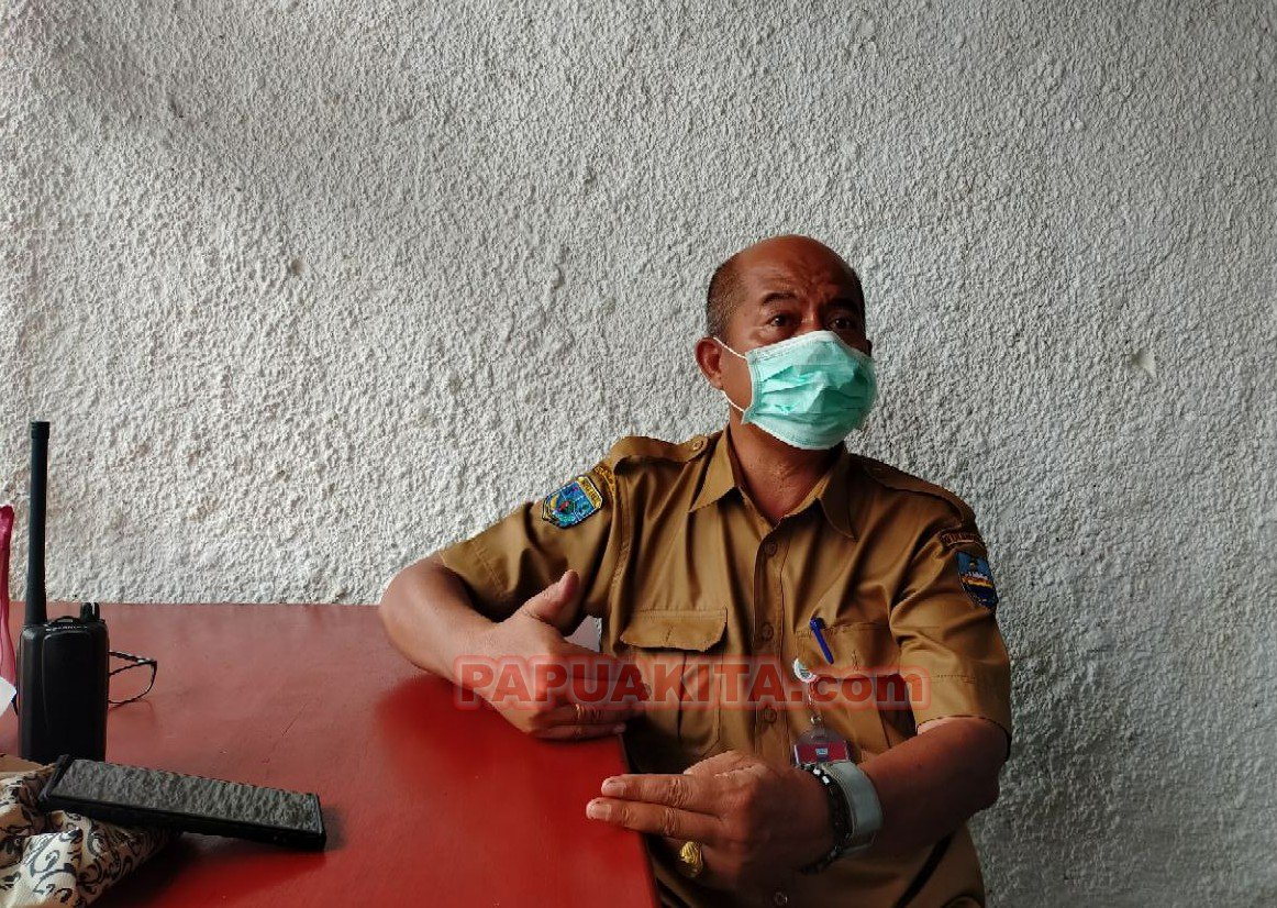 Ketua Harian Gugus Tugas Covid-19 Kabupaten Manokwari, drg. Hendri Sembiring