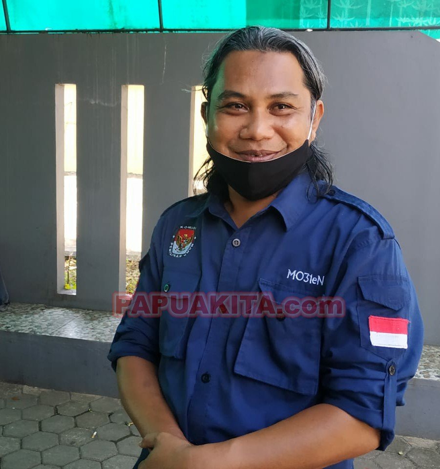 Ketua KPU Kabupaten Manokwari Abdul Muin Salewe