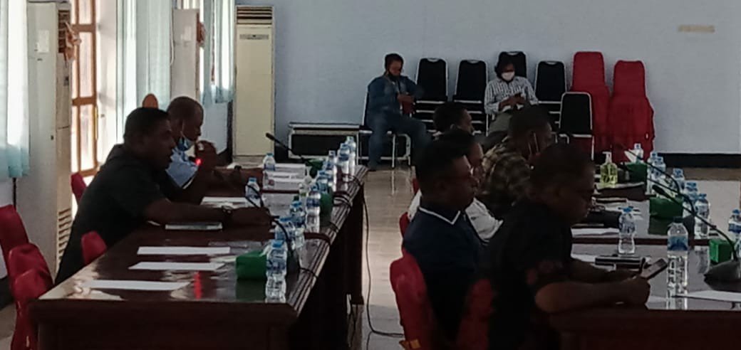 Rapat Dengar Pendapat Pansus Pilkada DPRD Kaimana bersama KPU, Bawaslu, dan Polres