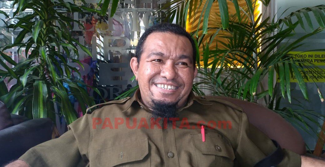 Wakil Ketua DPR Papua Barat, Saleh Siknun