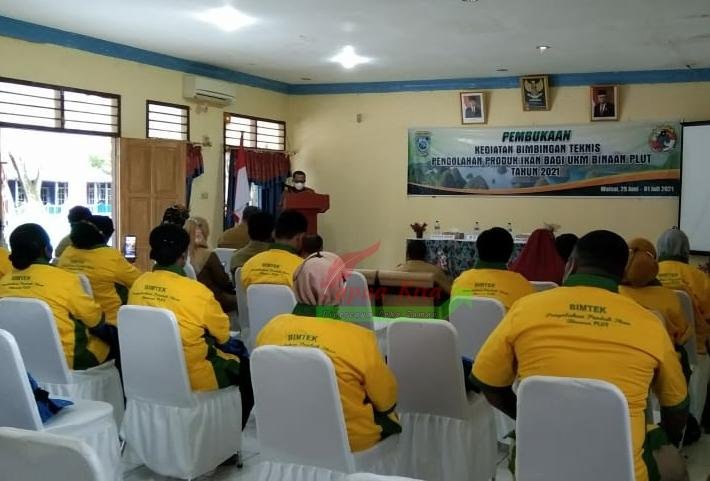 Bimtek Pengolahan Ikan bagi UMK Binaan PLUT di Kabupaten Raja Ampat
