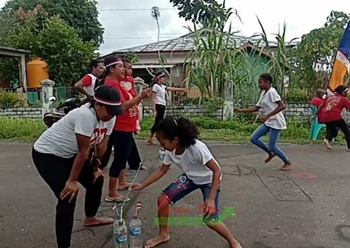 Lomba 17 Agustus di lingkungan keluarga Amberbay-Laway Kaimana