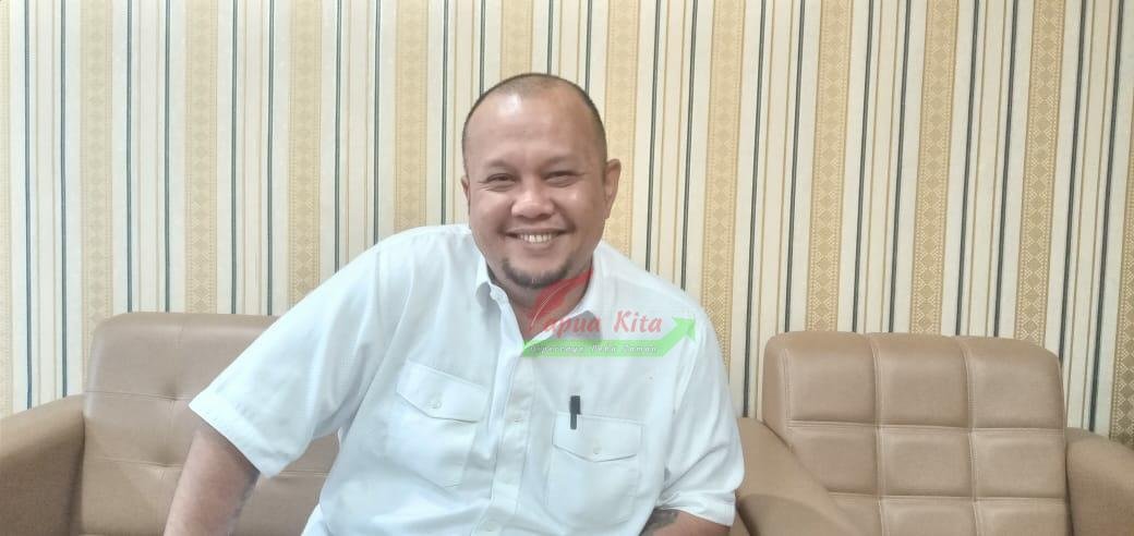 Wakil Ketua DPRD Norman Tambunan.