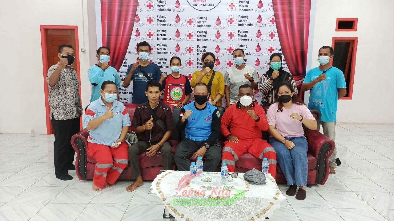 Pertemuan bersama relawan PMI Provinsi Papua Barat dengan relawan PMI kabupaten Sorong, Ahad 12 September 2021.