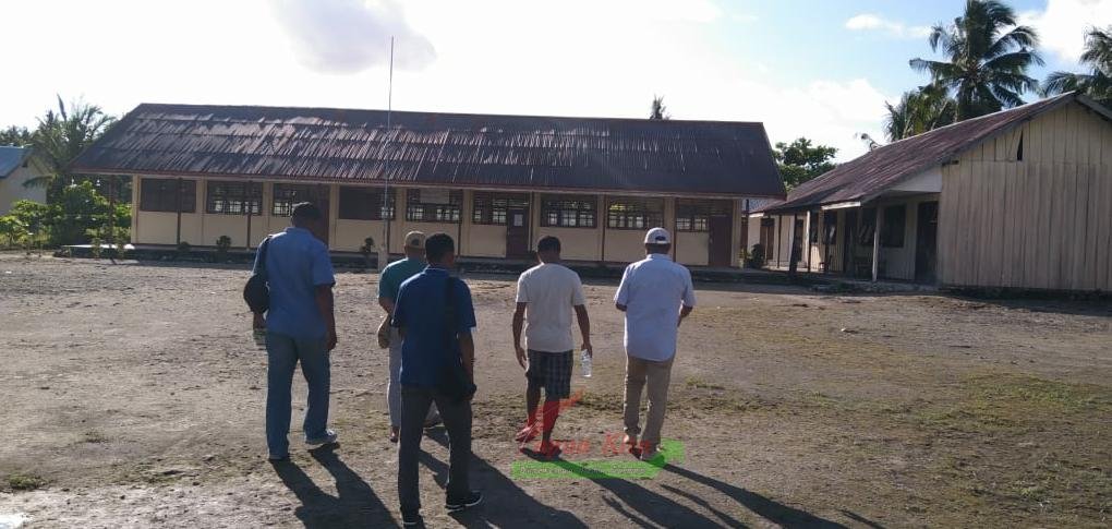 Reses Anggota DPRD Kabupaten Raja Ampat Fahmi Macap di Distrik Kofiau