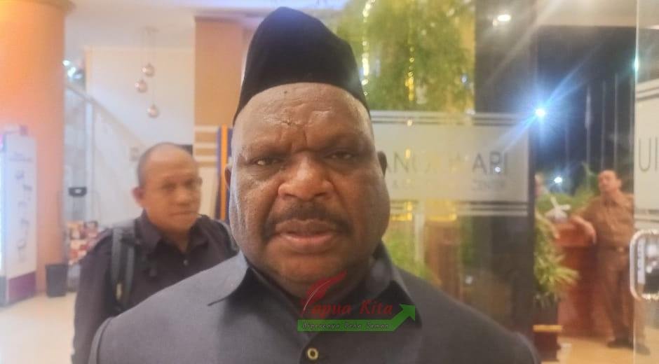 Orgenes Wonggor Ketua DPR Papua Barat Orgenes Wonggor menyatakan kelembagaan DPRPB memberikan perhatian terhadap permasalahan seleksi calon komisioner KPU Pegaf.