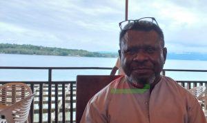 Area Manager Communication, Relations & CSR Pertamina Patra Niaga Regional Papua Maluku Edi Mangun melarang, konsumen membeli BBM bersubsidi di seluruh SPBU dengan maksud untuk dijual kembali demi mencari keuntungan.