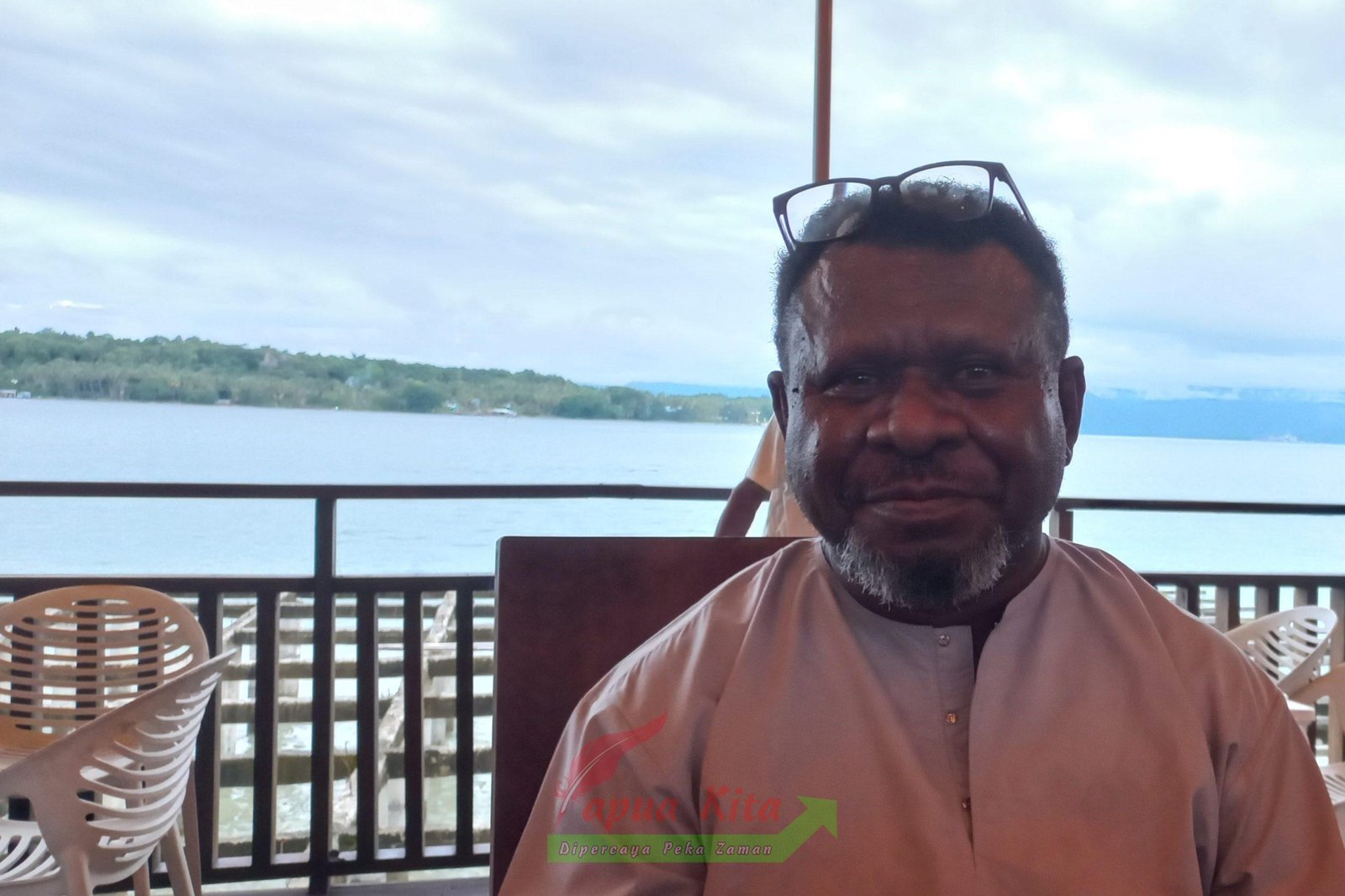 Edi Mangun Area Manager Communication, Relations & CSR Pertamina Patra Niaga Regional Papua Maluku Edi Mangun melarang, konsumen membeli BBM bersubsidi di seluruh SPBU dengan maksud untuk dijual kembali demi mencari keuntungan.
