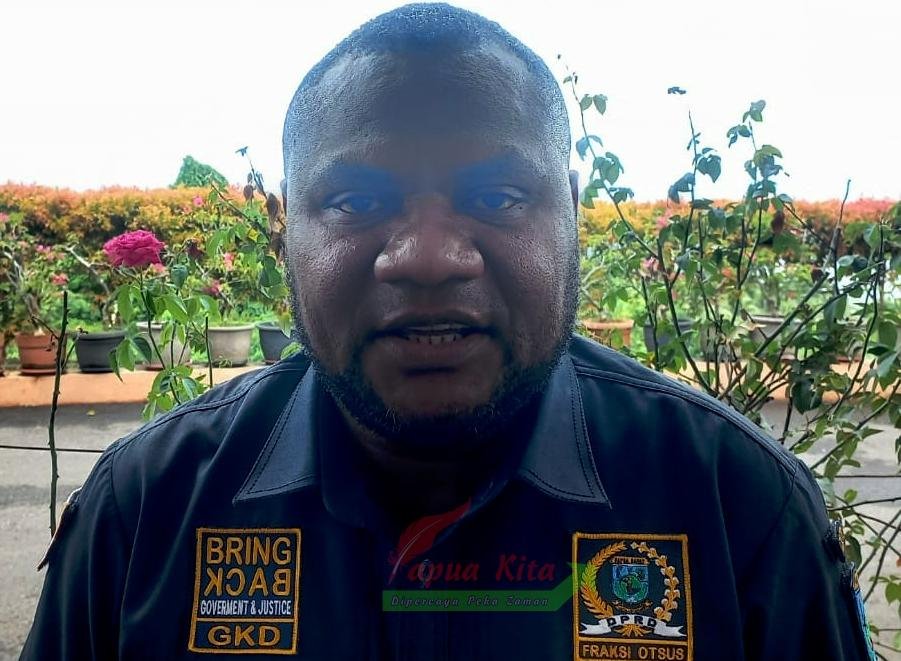 Ketua Fraksi Otsus DPR Papua Barat George Karel Dedaida mengingatkan soal regulasi pemilu adat dan dukungan anggaran Ketua Fraksi Otsus DPR Papua Barat George Karel Dedaida mengingatkan soal regulasi pemilu adat dan dukungan anggaran