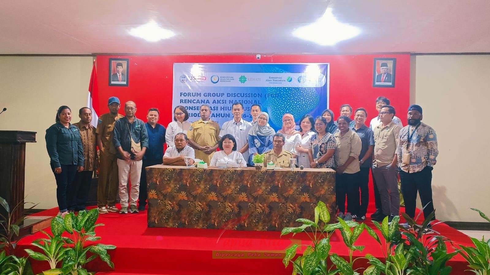 Forum Group Discussion (FGD) terkait rencana aksi nasional Konservasi Hiu Paus, periode 2026-2029 di Kabupaten Kaiman. Forum Group Discussion (FGD) terkait rencana aksi nasional Konservasi Hiu Paus, periode 2026-2029 di Kabupaten Kaiman.