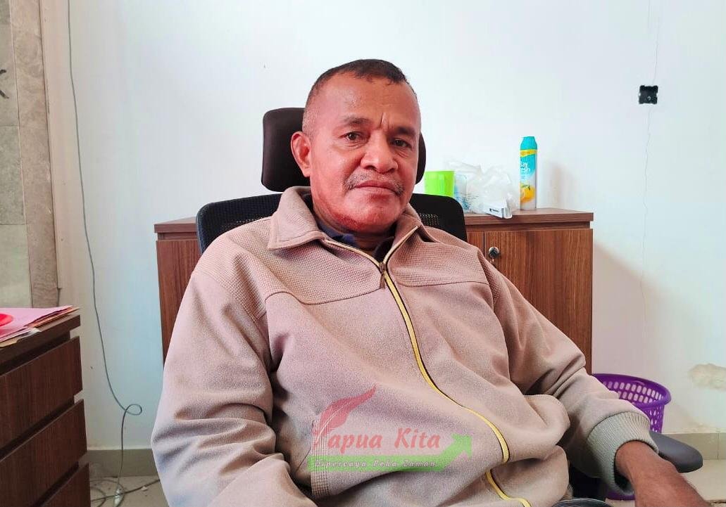 Kepala Bagian Kesejahteraan Setda Kabupaten Kaimana Kosmas Sarkol Kepala Bagian Kesejahteraan Setda Kabupaten Kaimana Kosmas Sarkol
