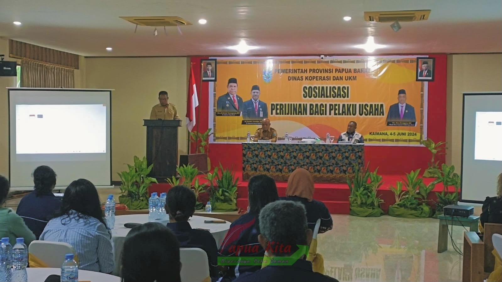 Sosialisasi perizinan usaha bagi pelaku UMKM di Kabupaten Kaimana