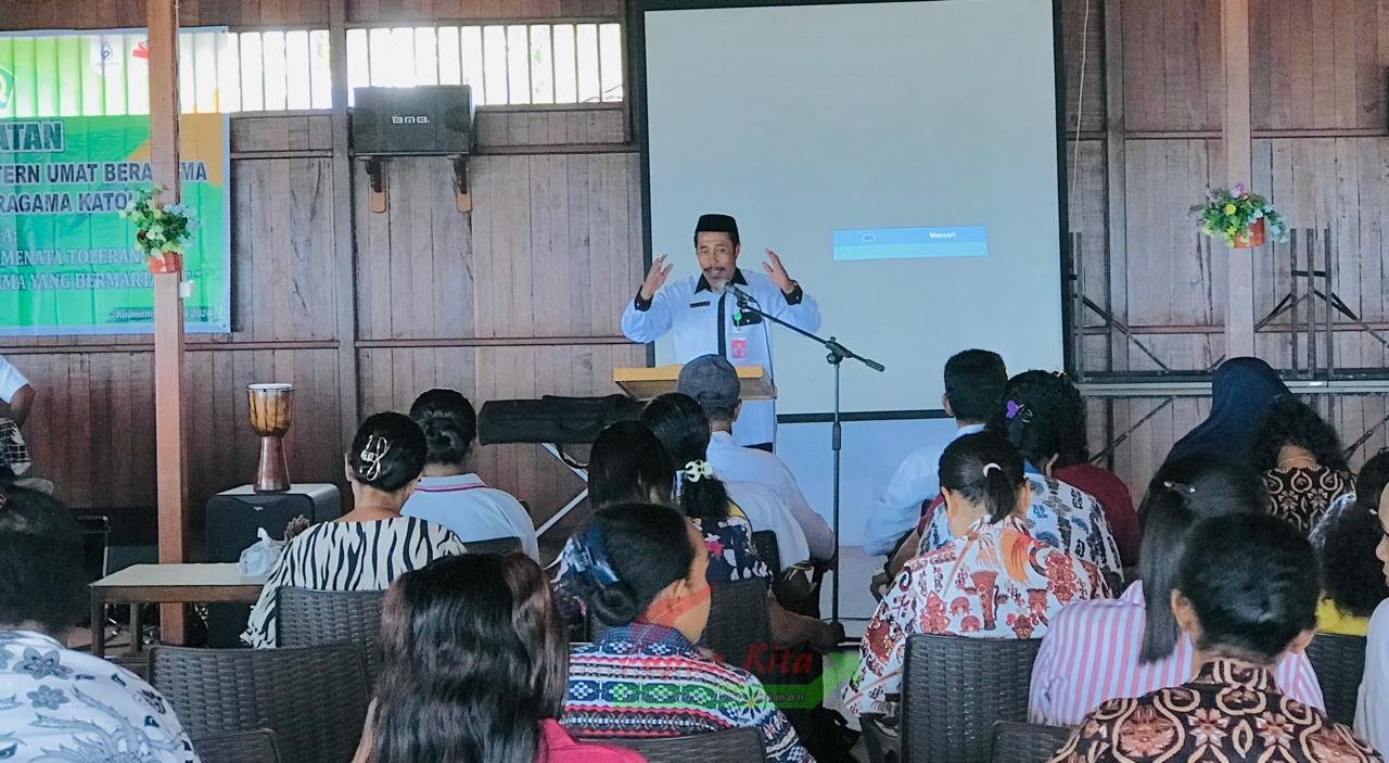 Suasana dialog moderasi agama Katolik di Kaimana Suasana dialog moderasi agama Katolik di Kaimana