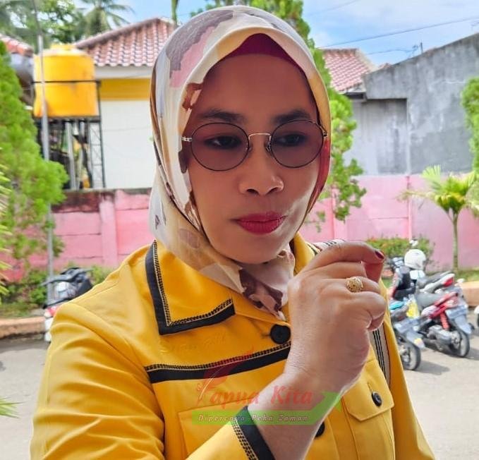 Sekretaris DPD Partai Golkar Provinsi Papua Barat Suriyati Sekretaris DPD Partai Golkar Provinsi Papua Barat Suriyati