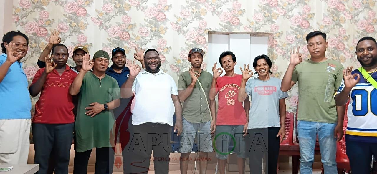Silaturahim Owor bersama konstituen di Manokwari Selatan