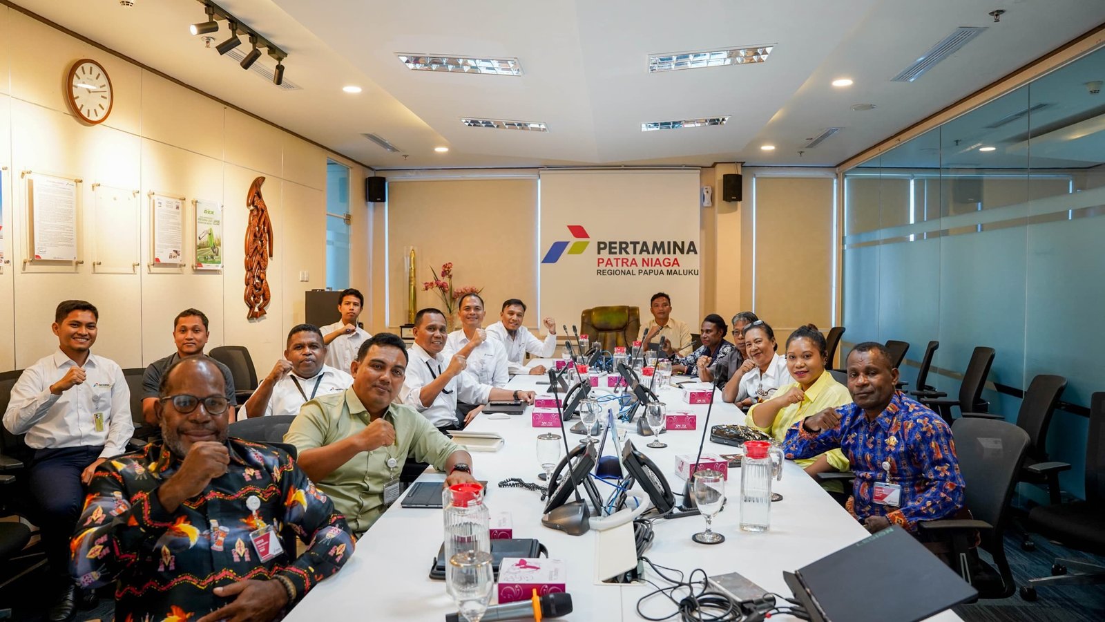 Kunjungan Komisi II DPRK Sarmi di Kantor PT Pertamina Patra Niaga Regional Papua Maluku dalam rangka membahas distribusi BBM bersubsidi