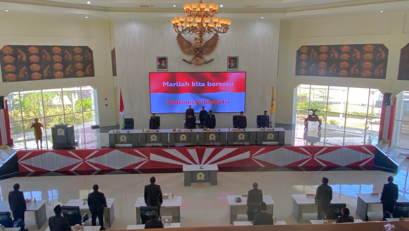 Suasana Rapat Paripurna DPRK Kaimana dalam rangaka pengumuman penetapan Bupati dan Wakil Bupati Kaimana 2025-2030 Suasana Rapat Paripurna DPRK Kaimana dalam rangaka pengumuman penetapan Bupati dan Wakil Bupati Kaimana 2025-2030