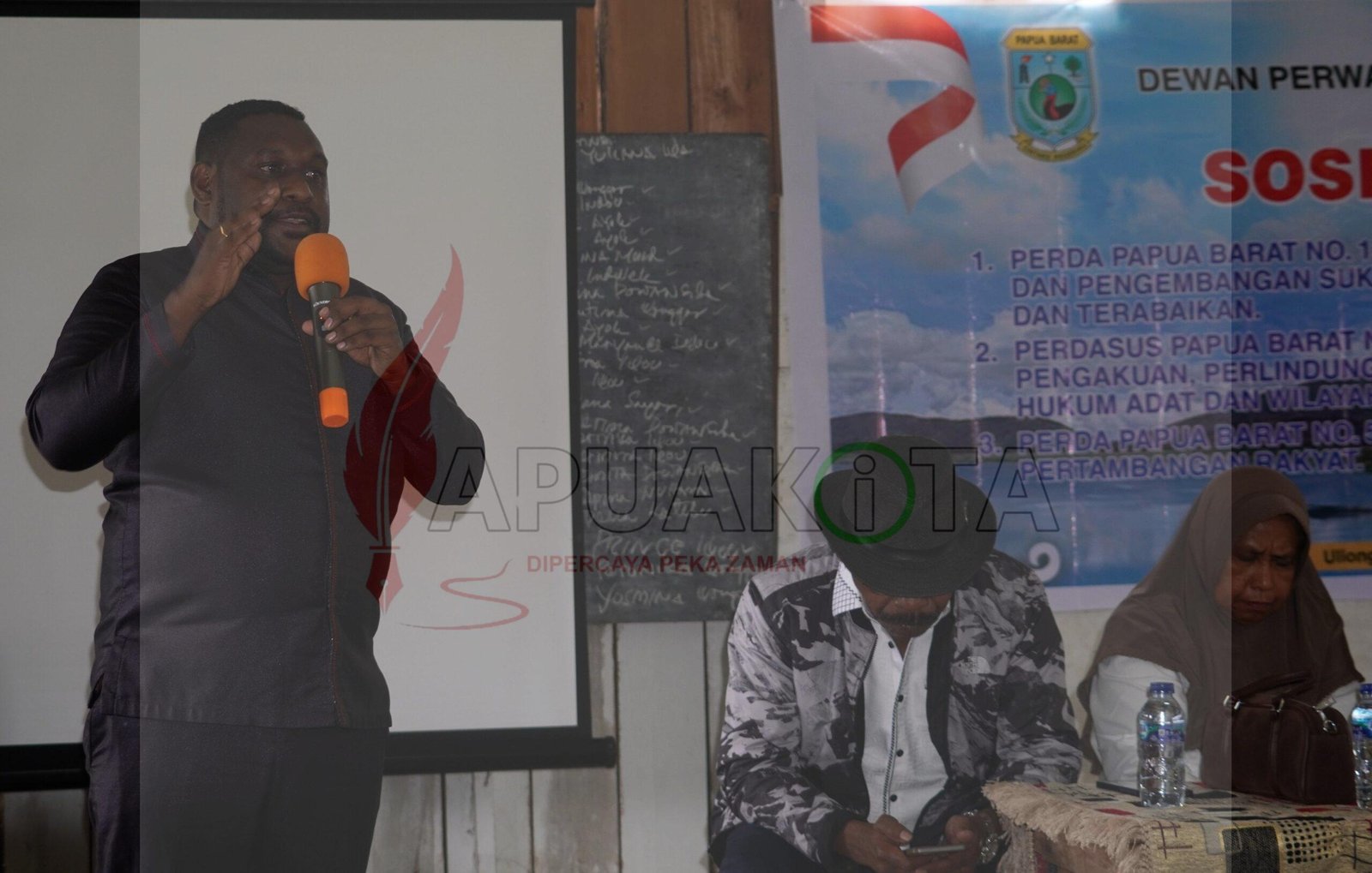 Anggota DPR Papua Barat Nakeus Muid