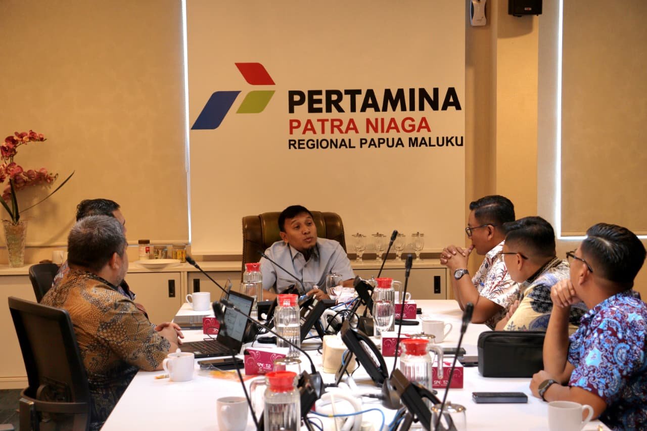 Pertemuan PT Pertamina dengan PT Bank Mandiri