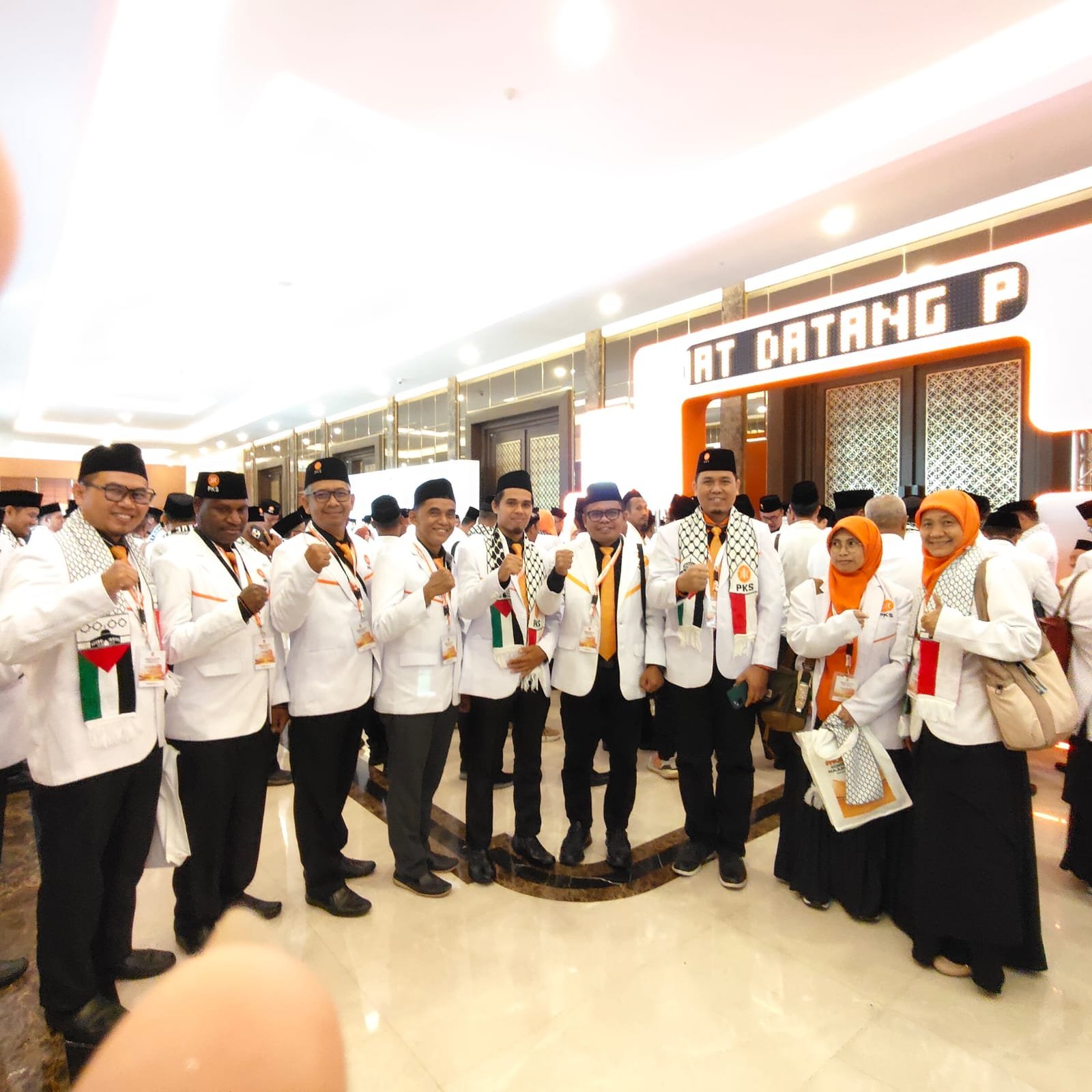 Delegasi Partai Keadilan Sejahtera (PKS) asal Papua Barat menghadiri Musyawarah Nasional (Munas) VI yang digelar di Jakarta selama 3 hari (27-29) September 2025.