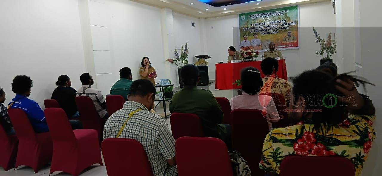 Dinas Kebudayaan dan Pariwisata Provinsi Papua Barat kembali menyelenggarakan kegiatan fasilitasi legalitas 13 lembaga kesenian daerah di Kabupaten Manokwari dan Manokwari Selatan Dinas Kebudayaan dan Pariwisata Provinsi Papua Barat kembali menyelenggarakan kegiatan fasilitasi legalitas 13 lembaga kesenian daerah di Kabupaten Manokwari dan Manokwari Selatan