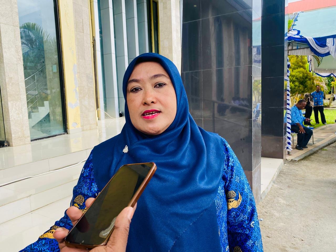 Kepala DPMK Kabupaten Kaimana Ika Damayanti Kepala DPMK Kabupaten Kaimana Ika Damayanti