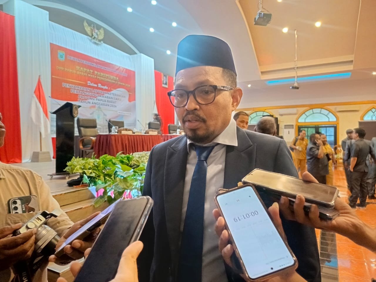 Wakil Ketua DPRP PB Syamsuddin Seknun