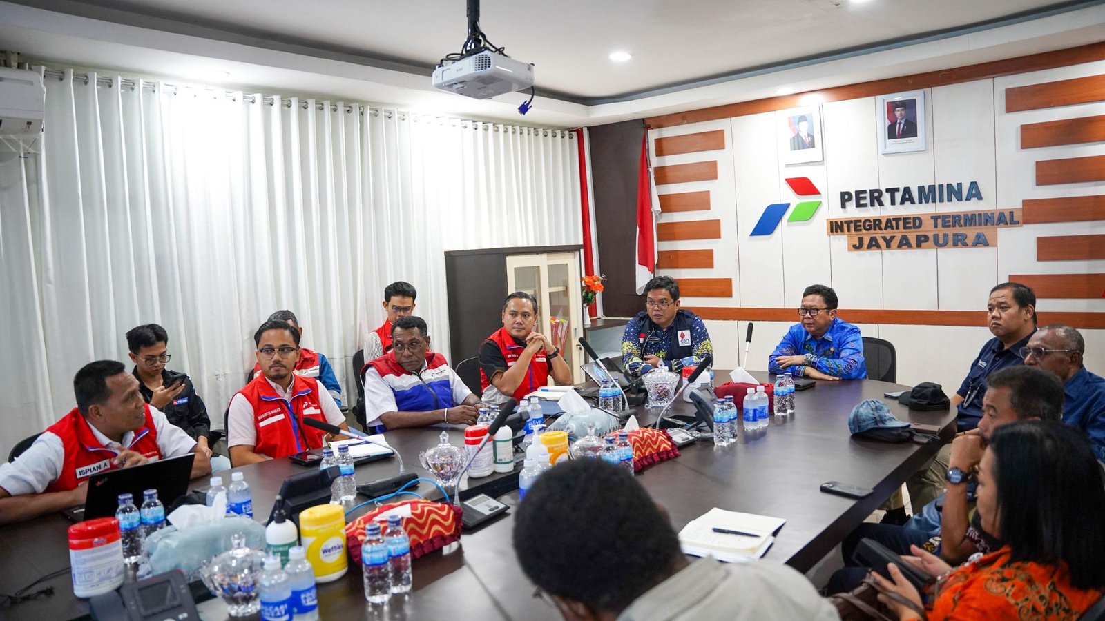Area Manager Communication, Relations & CSR Pertamina Patra Niaga, Ispiani Abbas, di Integrated Terminal (IT) Jayapura