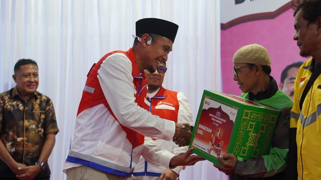Momentum Ramadan, Pertamina Patra Niaga Papua Maluku berbagi melalui program BEDUKK (1)