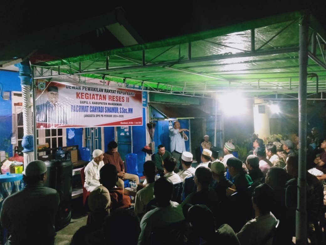 Reses Anggota DPRPB Rachmad Sinamur di RT 4 RW 6 Kelurahan Wosi 1 Reses Anggota DPRPB Rachmad Sinamur di RT 4 RW 6 Kelurahan Wosi