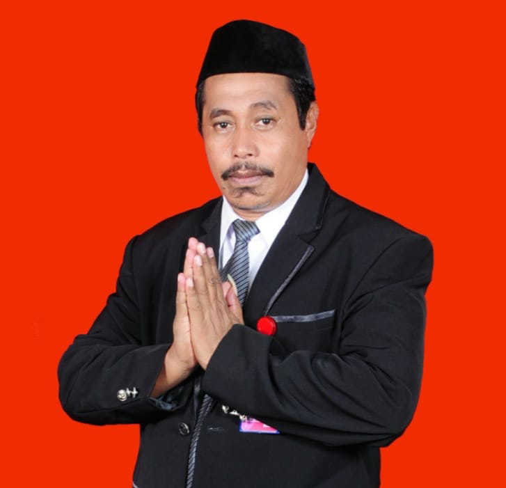 Kepala Kantor Kementerian Agama (Kemenag) Kaimana, Papua Barat, Mustafa Musa Buatan