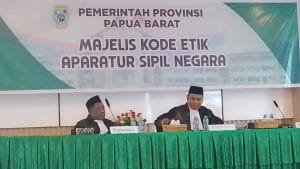 Majelis Kode Etik Aparatur Sipil Negara (ASN) saat menggelar sidang kode etik terhadap terduga kasus video asusila.