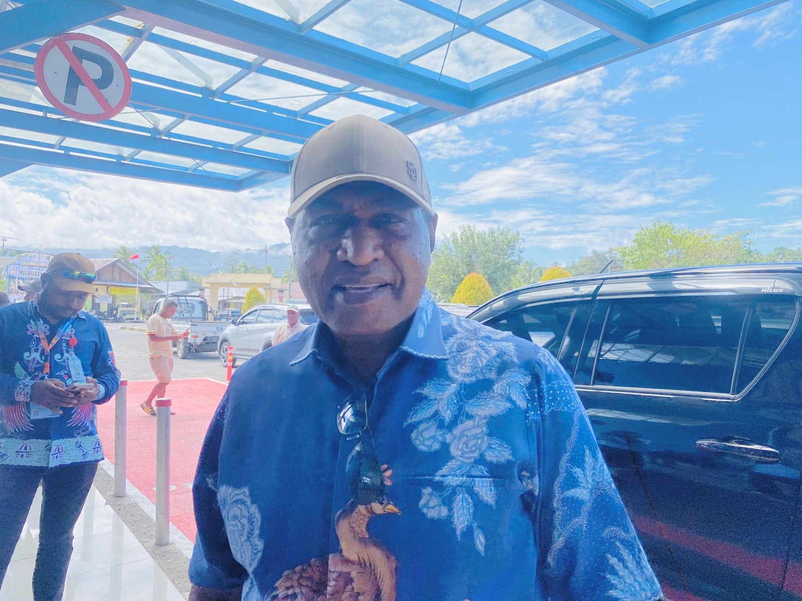 Wakil Gubernur Papua Barat, Mohamad Lakotani yang juga Ketua Umum Lembaga Pengembangan Tilawatil Qur'an (LPTQ) Papua Barat saat ditemui di Bandar Utarom Kaimana